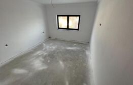 Apartament 3 camere, 106mp, zona-Piata