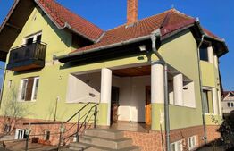 Casa cu 4 camere,200 mp utili, 800 mp teren, Sebes