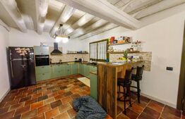 Casă individuală în stil mediteranean, 1100 mp teren, zona Ciugud