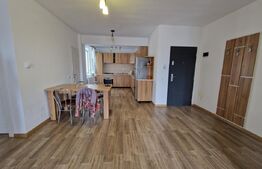 Apartament, 3 camere, 70 mp, zona centrala 