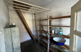 Casa, 4 camere, 645 mp teren, zona Centru - Alba Iulia