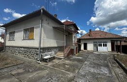 Casa, 4 camere, 645 mp teren, zona Centru - Alba Iulia