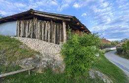 CONAC | 4ha DE TEREN | Clădire la roșu pretabilă Agropensiune în Șard