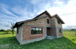Casă individuală, 4 camere, teren 595 mp, Galtiu - Sântimbru