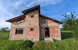Casă individuală, 4 camere, teren 595 mp, Galtiu - Sântimbru