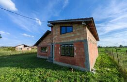 Casă individuală, 4 camere, teren 595 mp, Galtiu - Sântimbru