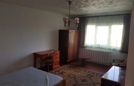 Apartament 3 camere , 65mp,  zona Ampoi 3