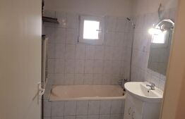 Apartament 3 camere , 65mp,  zona Ampoi 3