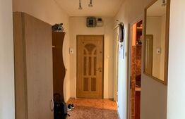 Apartament 3 camere, 80 mp, balcon, zona Cetate