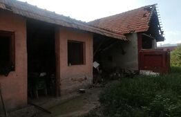 Casa 85 mp, 3 camere, baie 1000 mp teren, in Sard
