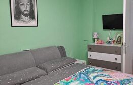 Casă individuală, 240 mp utili, teren 1000 mp, 6 camere, zona Cugir