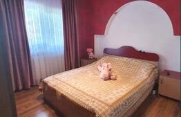 Apartament 2 camere decomandat in Cetate, zona Mercur, et.1