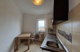 Garsoniera, etaj 3, zona Cetate, 33mp 