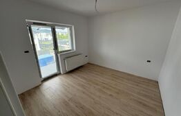 Triplex150 mp utili, 230 mp teren, zona Cetate