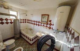 Casă 100 mp utili cu 1750 mp de teren în Vurpăr, reper Domeniile Martinutzi