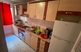 Apartament 3 camere, zona Centru 