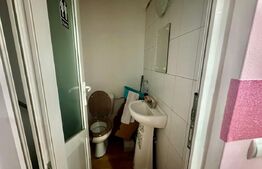 Spatiu comercial de vanzare, 65 mp, zona Cetate, vad excelent