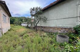 Casa individuala, 2 camere, 70 utili, 900mp teren, zona Sard