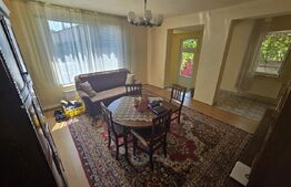 Casa individuala de vanzare 4 camere, curte 250 mp, zona ultracentrala