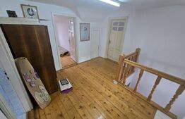 Casa Spatioasa 285 mp, 9 camere, 750 mp curte zona Schit - Cetate 