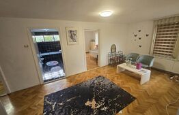 Casa Spatioasa 285 mp, 9 camere, 750 mp curte zona Schit - Cetate 