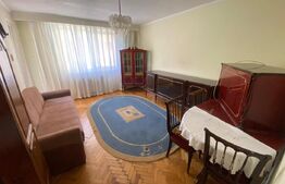 Apartament 3 camere, decomandat, zona Centru