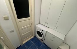 Apartament 3 camere, 64 mp, etaj 3, zona Piata-Cetate