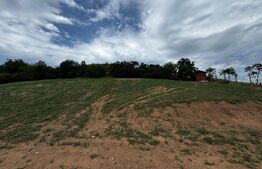 Teren intravilan 2022mp, zona Sard