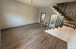 Apartament Tip Casă cu Scară interioară, Curte și Garaj generos –Micro