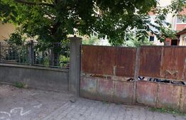 Casa de vanzare individuala in cetate, zona piata