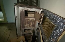 Casa batraneasca, Albac, peisaj superb