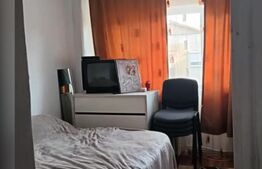 Apartament 4 camere in Sebes
