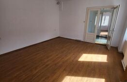 Casa individuala,3 camere, zona centrala in Sebes,pretabila ca spatiu comercial