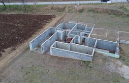 Teren intravilan cu proiect de casa 2600, zona Hapria