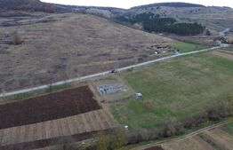 Teren intravilan cu proiect de casa 2600, zona Hapria