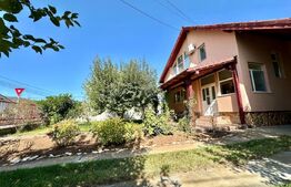 Casă cu 5 Camere, Garaj și Livadă pe Teren de 660 mp – Micești
