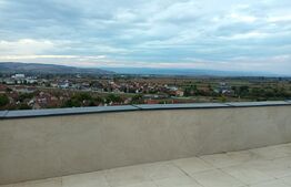 Penthouse in bloc nou, zona cetate