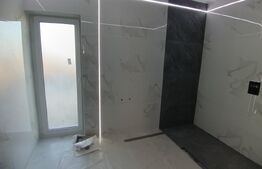 Casa tip duplex, 138 mp utili, cu piscina, 4 camere, Cetate 