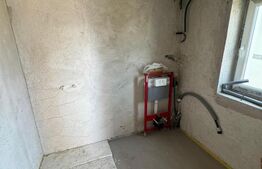 Casa tip duplex, 138 mp utili, cu piscina, 4 camere, Cetate 