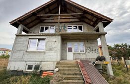 Casa individuala de vânzare, 264 mp și 1005 mp teren - zona Ampoi 3, Alba Iulia