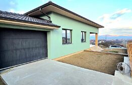 Casă pe un nivel, 4 camere, compartimentare decomandată, zonă liniștită