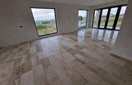 Casă pe un nivel, 4 camere, compartimentare decomandată, zonă liniștită