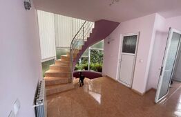 Casă deosebită în zona centrală a cartierului Cetate - Alba Iulia