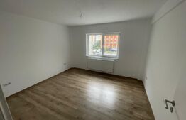 Apartament 3 camere, Decomandat, Sebes, Fara TVA