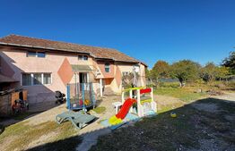 Casa individuala cu 955 mp teren, zona Centru - Alba Iulia