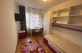 Apartament 4 camere,  100 mp, zona Cetate
