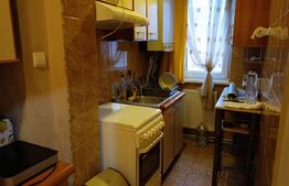 Inchiriere apartament cu 3 camere, zona Bld. Transilvaniei, etaj intermediar