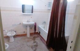 Casa 5 camere bucatarie 2 bai 369 mp teren zona Centru 