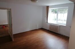 Casa 5 camere bucatarie 2 bai 369 mp teren zona Centru 