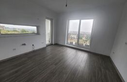 Casa individuala cu 4 camere,priveliste superba,600 mp teren,zona Piata